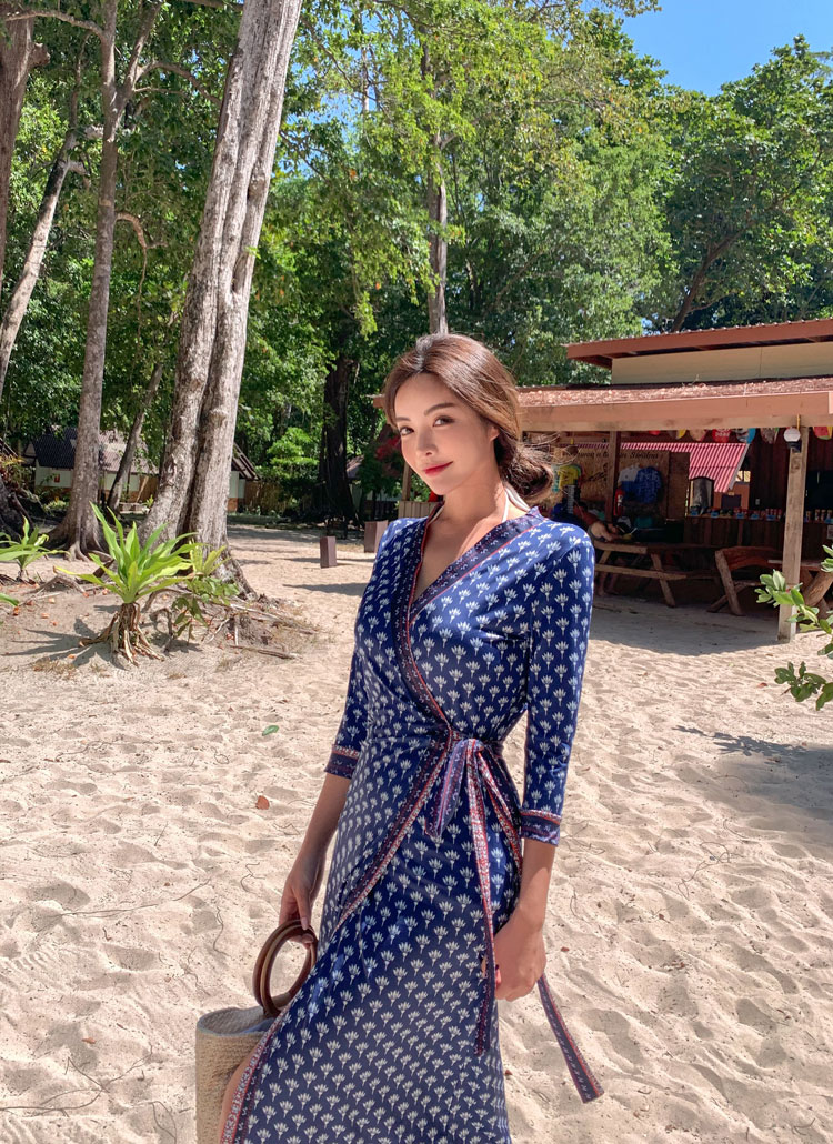 ファッション コスメ通販dholic