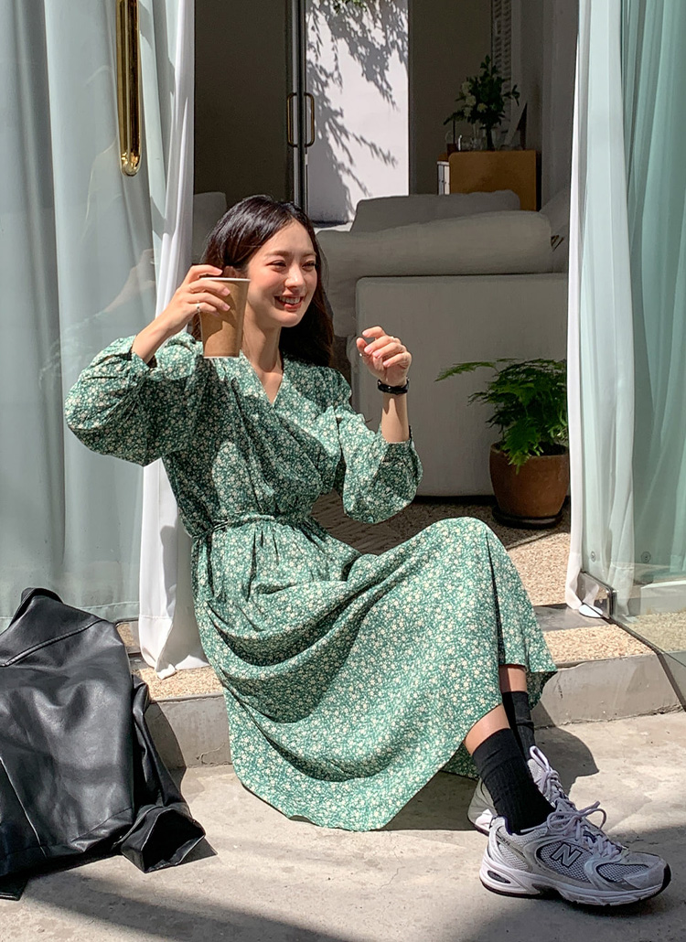 Vネックラップ調カシュクール小花柄フローラルフラワー長袖ワンピース春夏秋冬 ワンピース ロングワンピース Munani ムナニ ファッション総合通販 Dholic