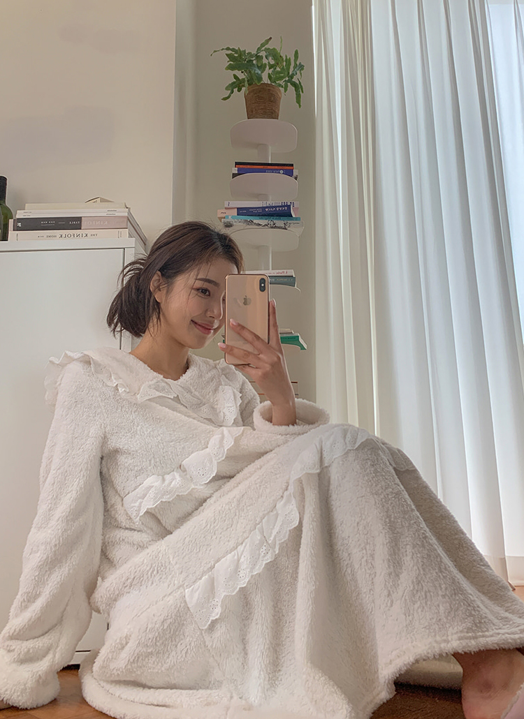 レース配色ファータッチパジャマワンピースエコファー春秋冬 アンダーウェア パジャマ Freeboo フリーブー ファッション総合通販 Dholic