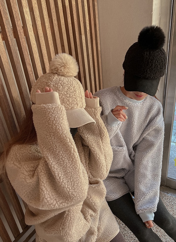 配色ポンポンファーボアキャップ帽子秋冬 キャップ キャップ Qnigirls キューニーガールズ ファッション総合通販 Dholic 配色ポンポンファーボアキャップ帽子秋冬 キャップ キャップ Qnigirls キューニーガールズ ファッション総合通販 Dholic