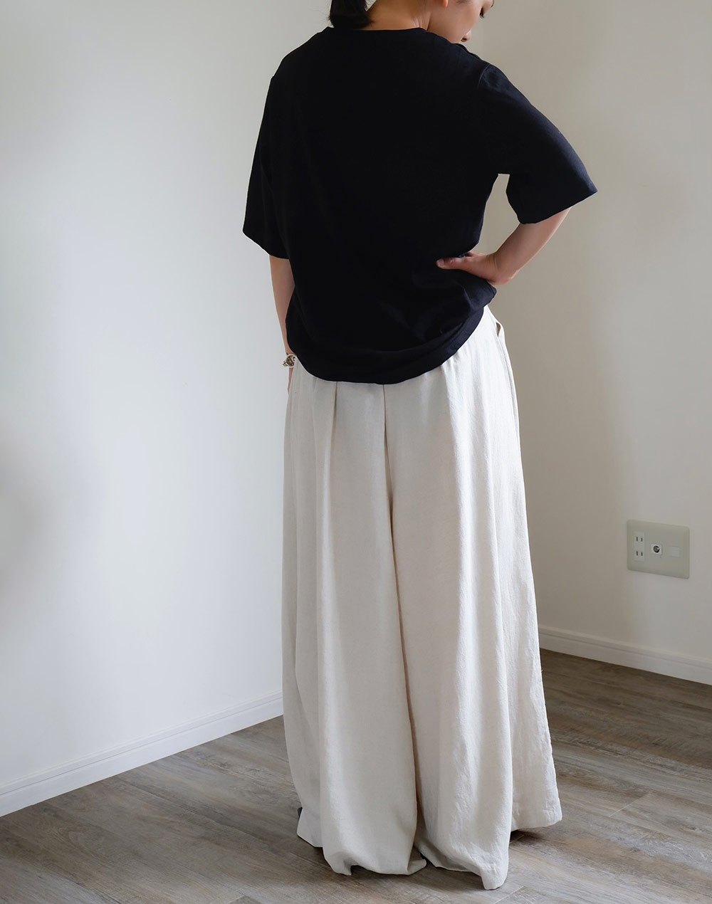Linen Tuck  Wide Pants・t278571（パンツ/パンツ）| shiho_takechi | 東京ガールズマーケット