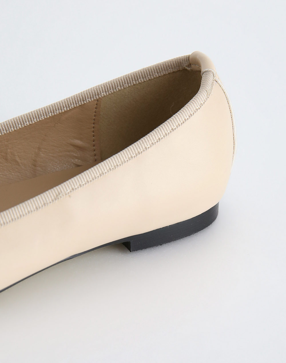 bi-color flat shoes・s279356（シューズ/フラット）| chipichan.1215 | 東京ガールズマーケット