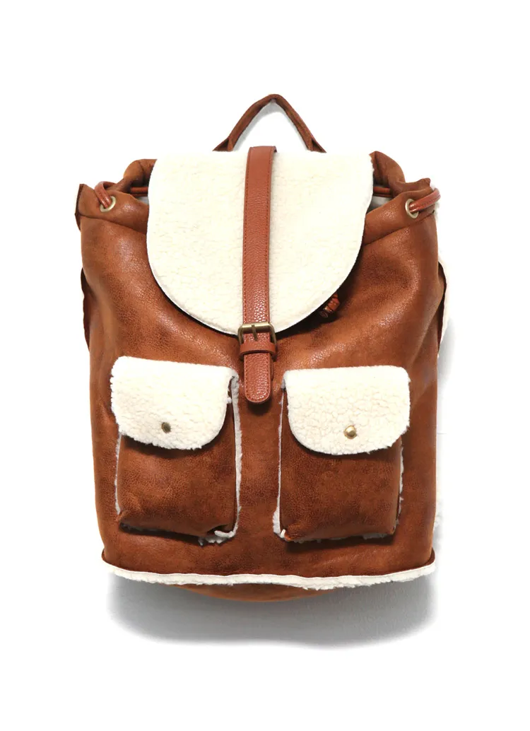 フェイクムートンスエード調バックパック・全2色 | DHOLIC | 詳細画像1