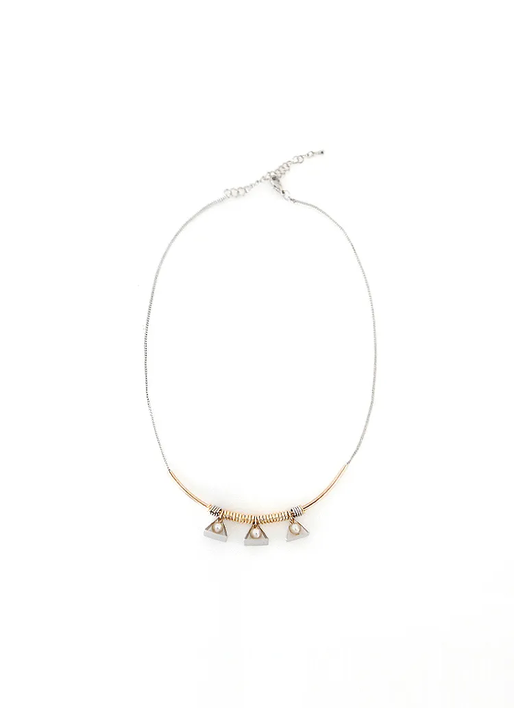 トライアングルパールネックレス・全1色 | DHOLIC | 詳細画像1