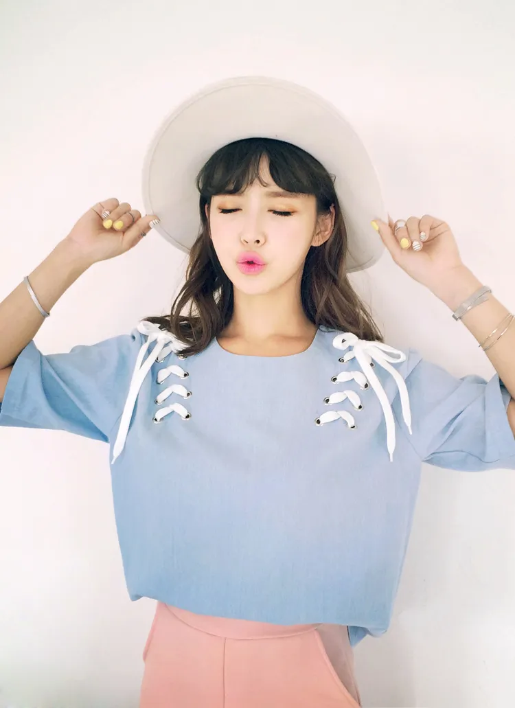 ショルダーレースアップブルートップス・全2色 | DHOLIC | 詳細画像1