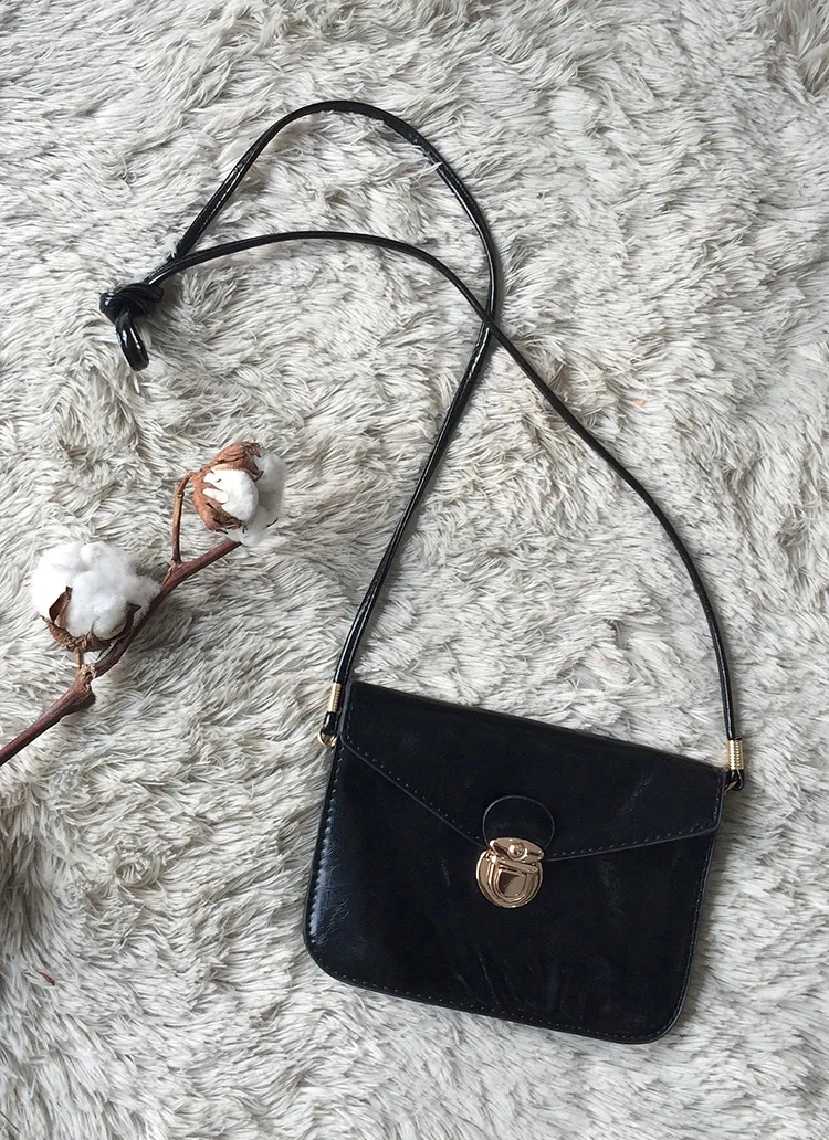 ストラップ付きメタリックミニバック・全4色 | DHOLIC | 詳細画像1