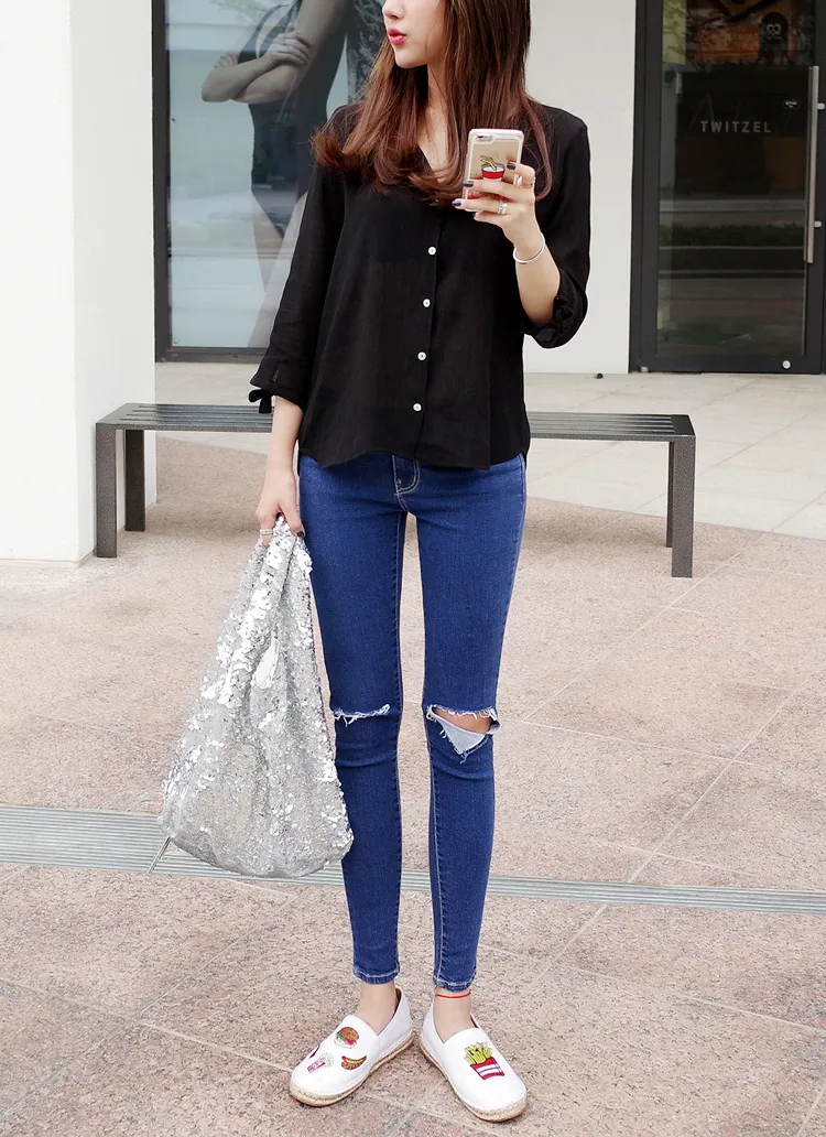 ニーカットブルースキニージーンズ・全1色 | DHOLIC | 詳細画像1