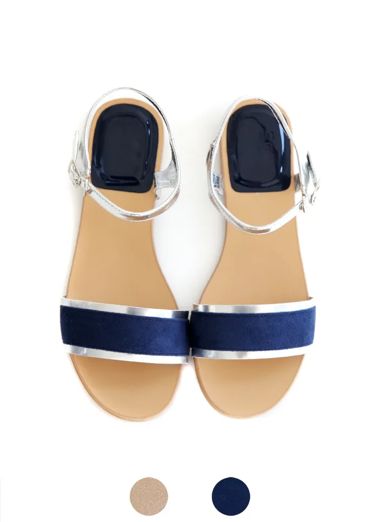 シルバーストラップフラットサンダル・全2色 | DHOLIC | 詳細画像1