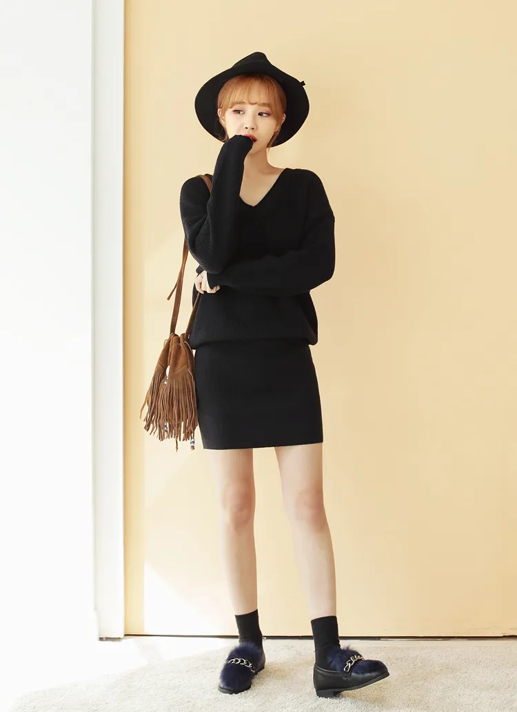 バックレースアップポイントVネックニットワンピース・全3色 | DHOLIC | 詳細画像1