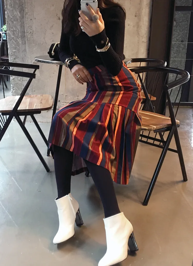 プリーツヘムストライプミディスカート・全2色 | DHOLIC | 詳細画像1