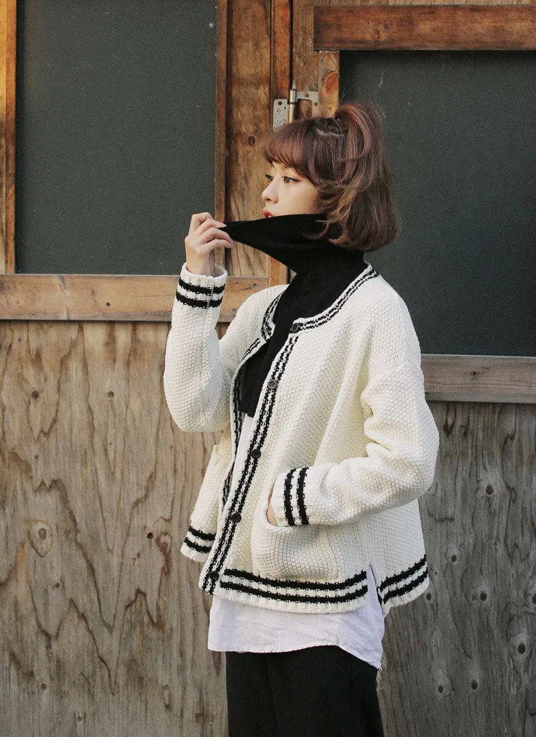 ラインポイントニットクルーネックショートカーディガン・全2色 | DHOLIC | 詳細画像1