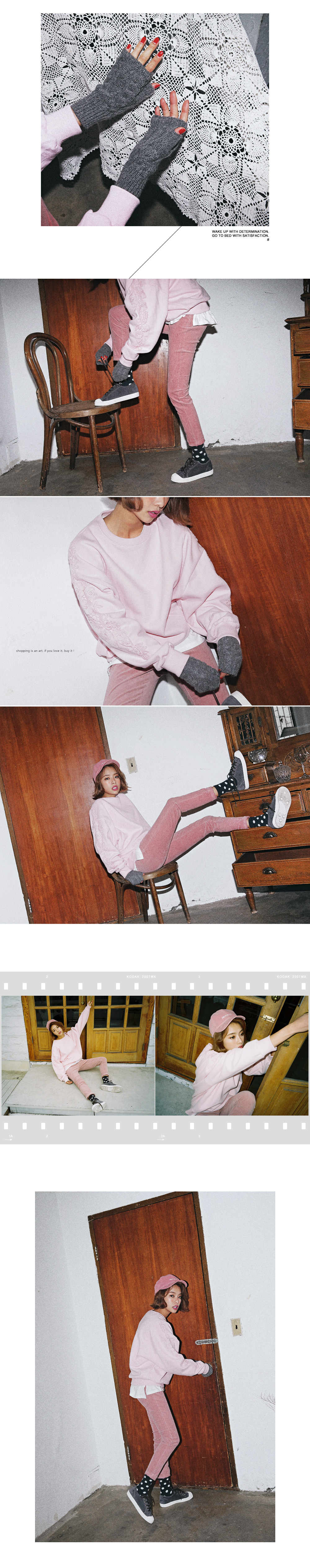 フラワーレーススリーブ裏起毛スウェットプルオーバー・全3色 | DHOLIC | 詳細画像3