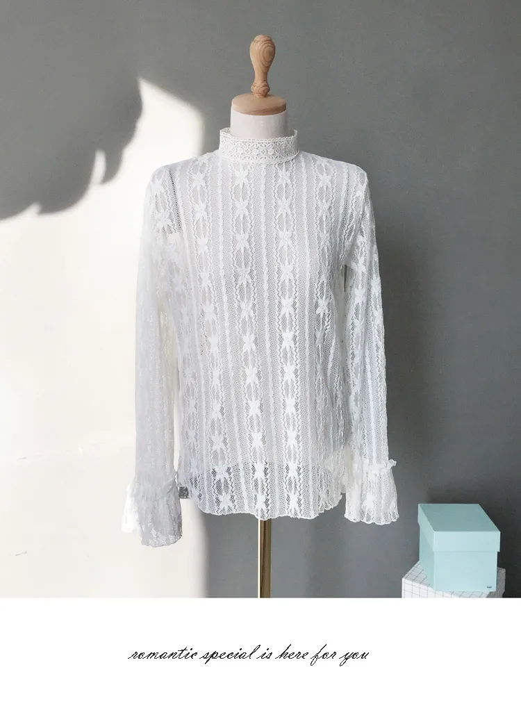 レースパターンベルスリーブブラウス・全2色 | DHOLIC | 詳細画像1