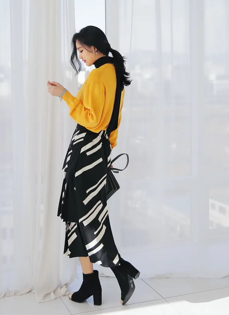 スラッシュパターンティアードプリーツロングスカート・全2色 | DHOLIC | 詳細画像1