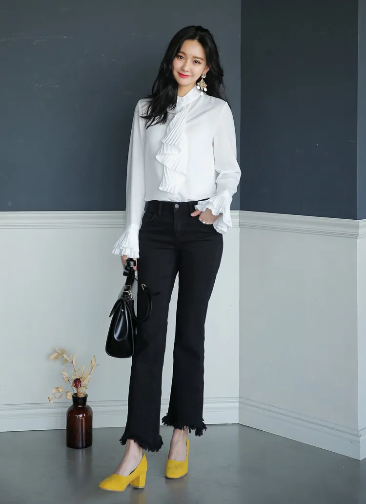 フレイドフレアヘムブラックデニムパンツ・全1色 | DHOLIC | 詳細画像1