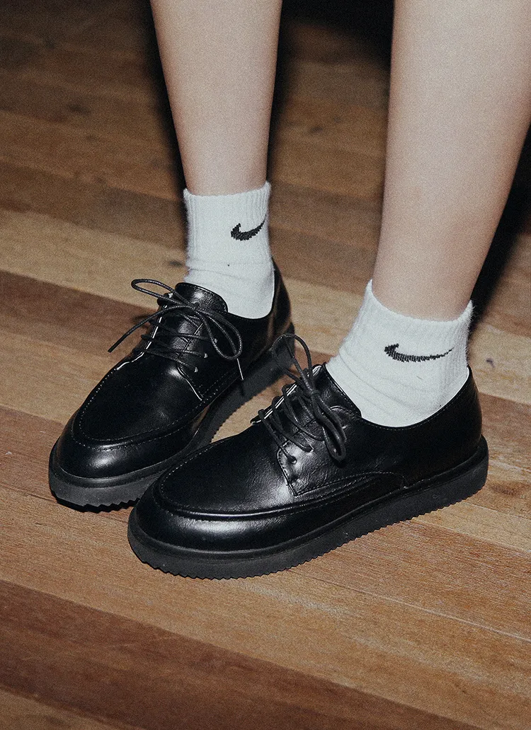 フェイクレザーレースアップローファー・全2色 | DHOLIC | 詳細画像1