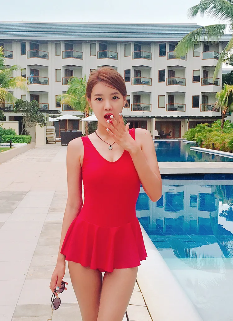 UPF50+フリルヘムワンピーススイムウェア・全3色 | DHOLIC | 詳細画像1