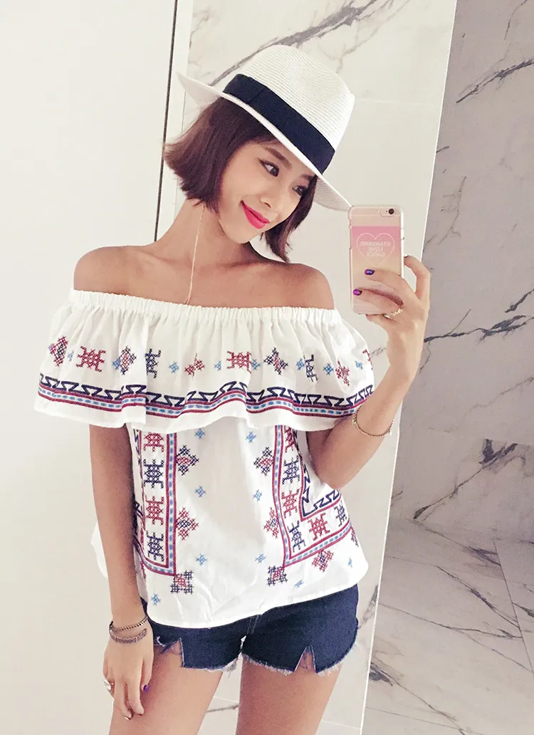 エスニック刺繍ラッフルオフショルダーブラウス・全2色 | DHOLIC | 詳細画像1