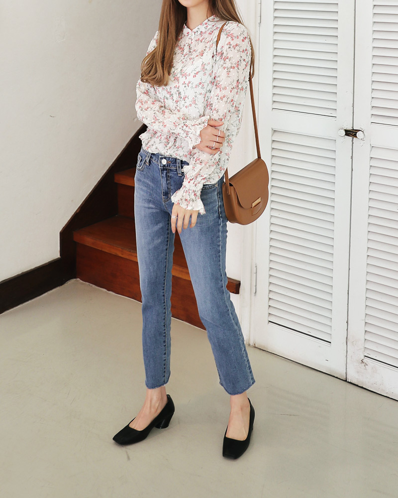 バンドカラーエンボスドットフローラルブラウス・全2色 | DHOLIC | 詳細画像3