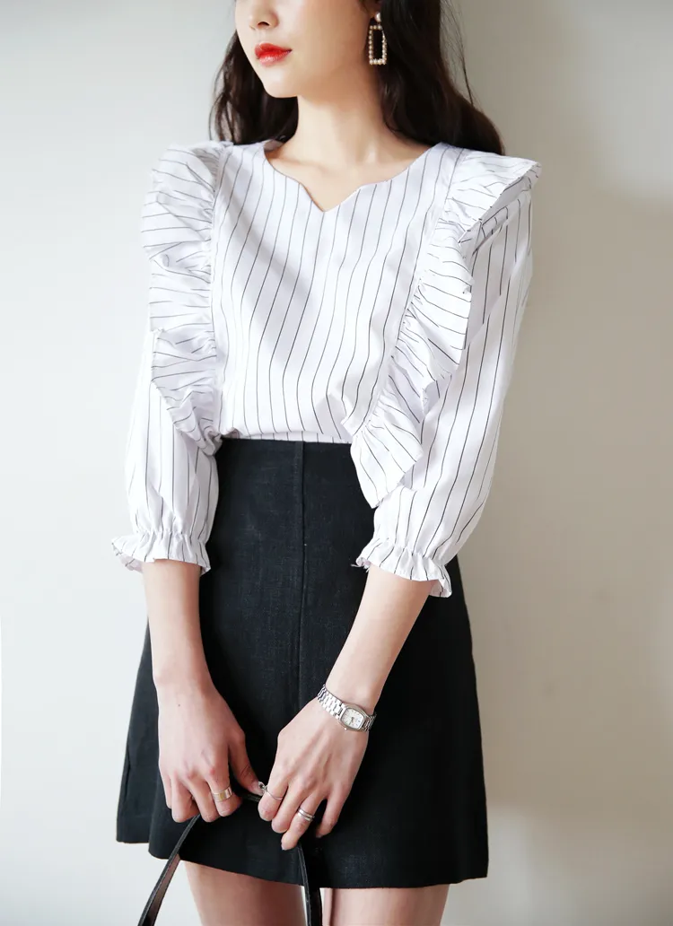 <font color=red><b><人気商品再入荷></b></font>フリルストライプパターンブラウス・全3色 | DHOLIC | 詳細画像1
