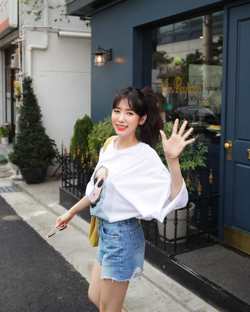 バックダメージカットオフデニムショートパンツ・全1色