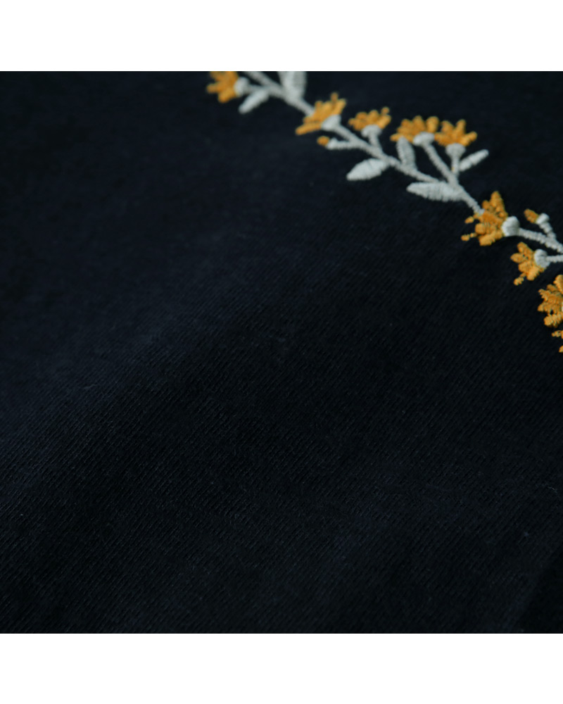 フラワー刺繍ラウンドネックTシャツ・全2色 | DHOLIC | 詳細画像21