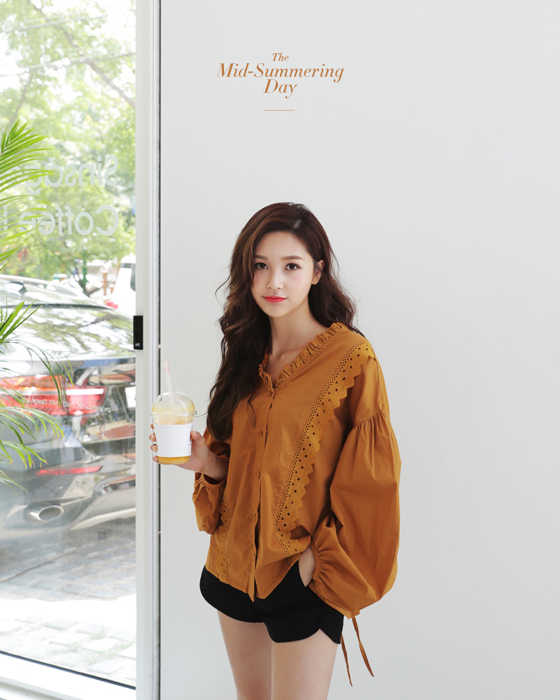 <font color=red><b>○雑誌掲載商品○</b></font>スカラップレースVネックギャザーブラウス・全3色 | DHOLIC | 詳細画像16