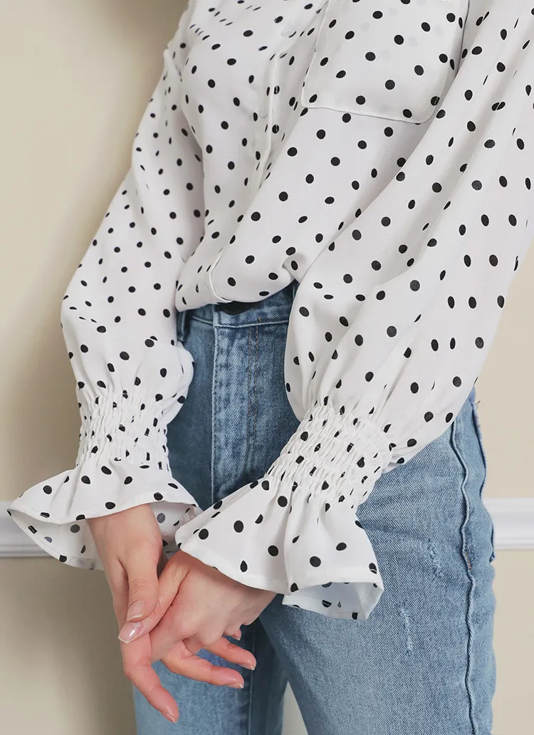 <font color=red><b>雑誌掲載商品○</b></font>シャーリングスリーブドットブラウス・全2色 | DHOLIC | 詳細画像1