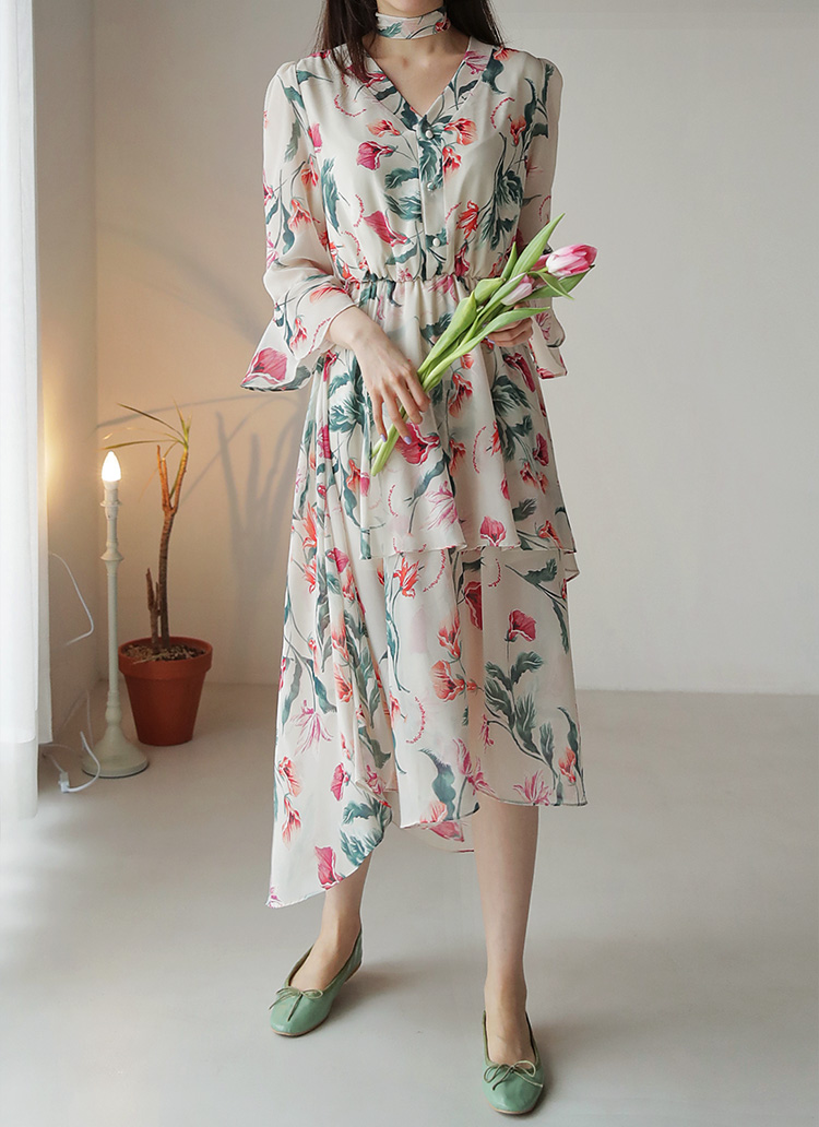 花柄ストラップワンピース ZARA フラワー柄ストラップワンピース - メルカリ