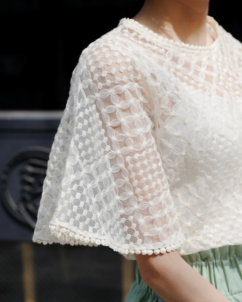 キャミSETフレアスリーブレースブラウス・全1色 | DHOLIC PLUS | 詳細画像5