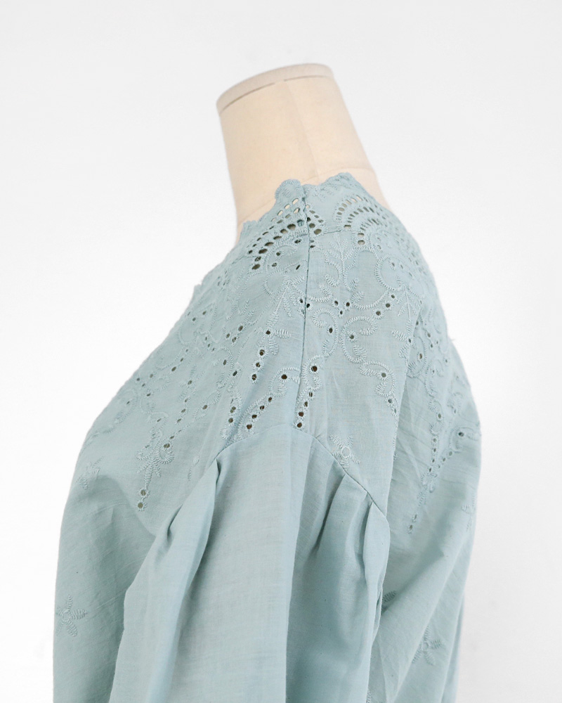 パンチングフローラル刺繍ブラウス・全2色 | DHOLIC | 詳細画像24