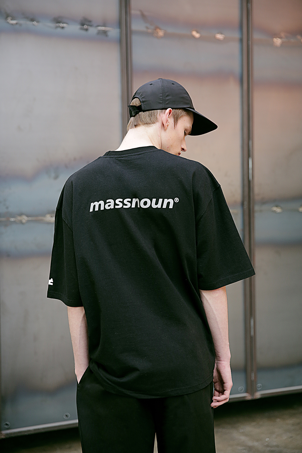 *Massnoun*ディファレントディフレクティブオーバーサイズTシャツ(ブラック) | 詳細画像9
