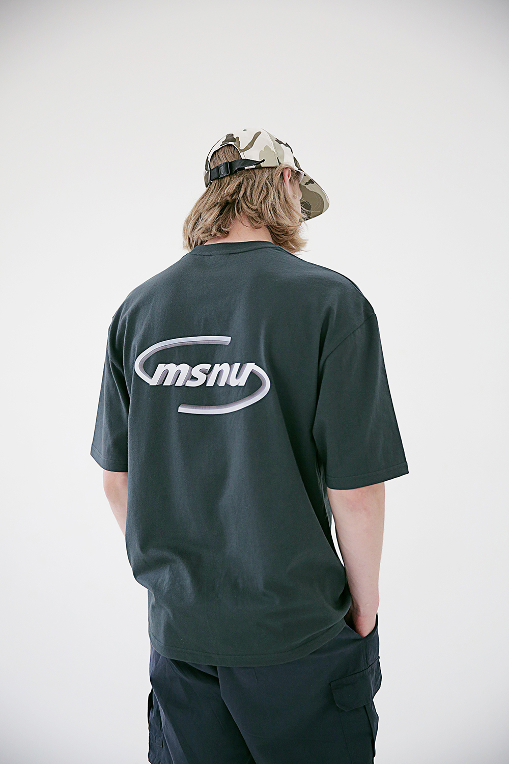 *Massnoun*MSNU3DロゴオーバーサイズドTシャツMSETS008-GN | 詳細画像9