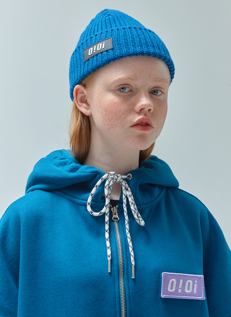 5252byo!oi*O!Oiロゴポイントフードジップアップ(ブルー