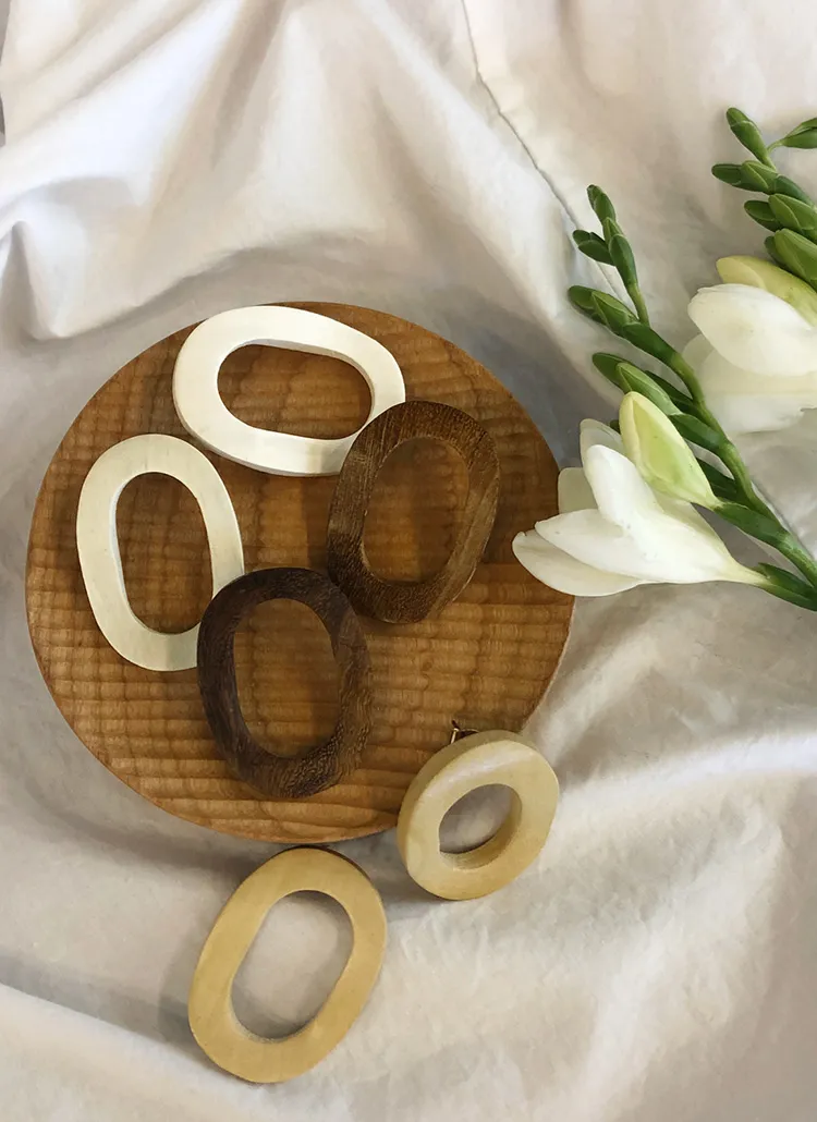 オーバルウッドフレームピアス・全3色 | DHOLIC PLUS | 詳細画像1