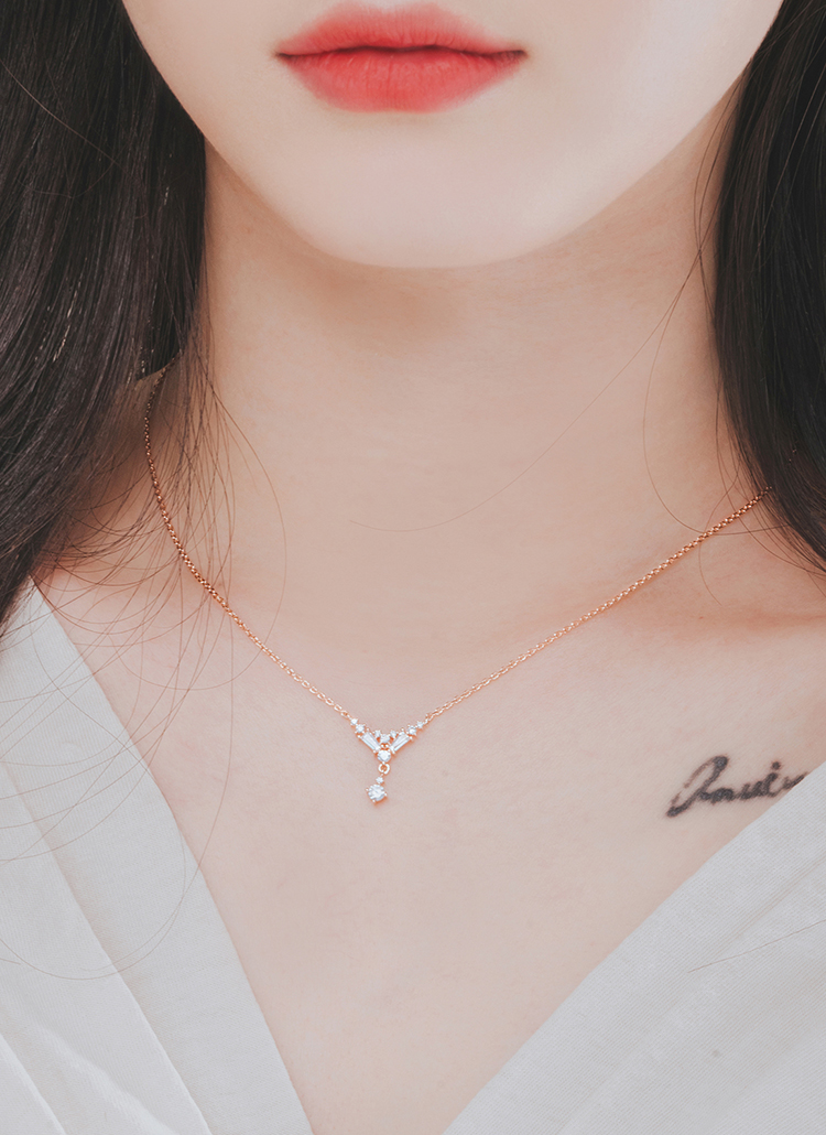 キュービックモチーフネックレスv字キラキラ春夏秋冬 アクセサリー ネックレス Wingbling ウィンブリング ファッション総合通販 Dholic