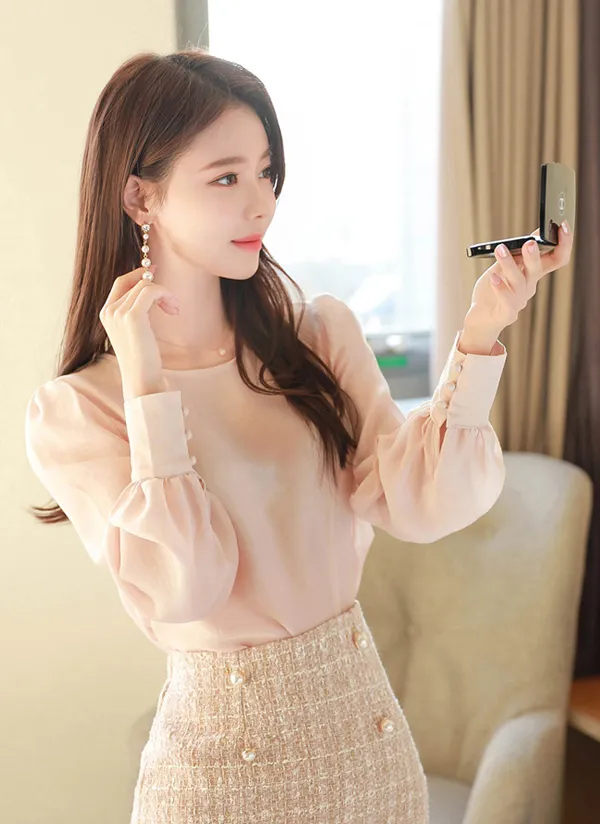 カフスボタンラウンドネックブラウス | レディースファッション通販  