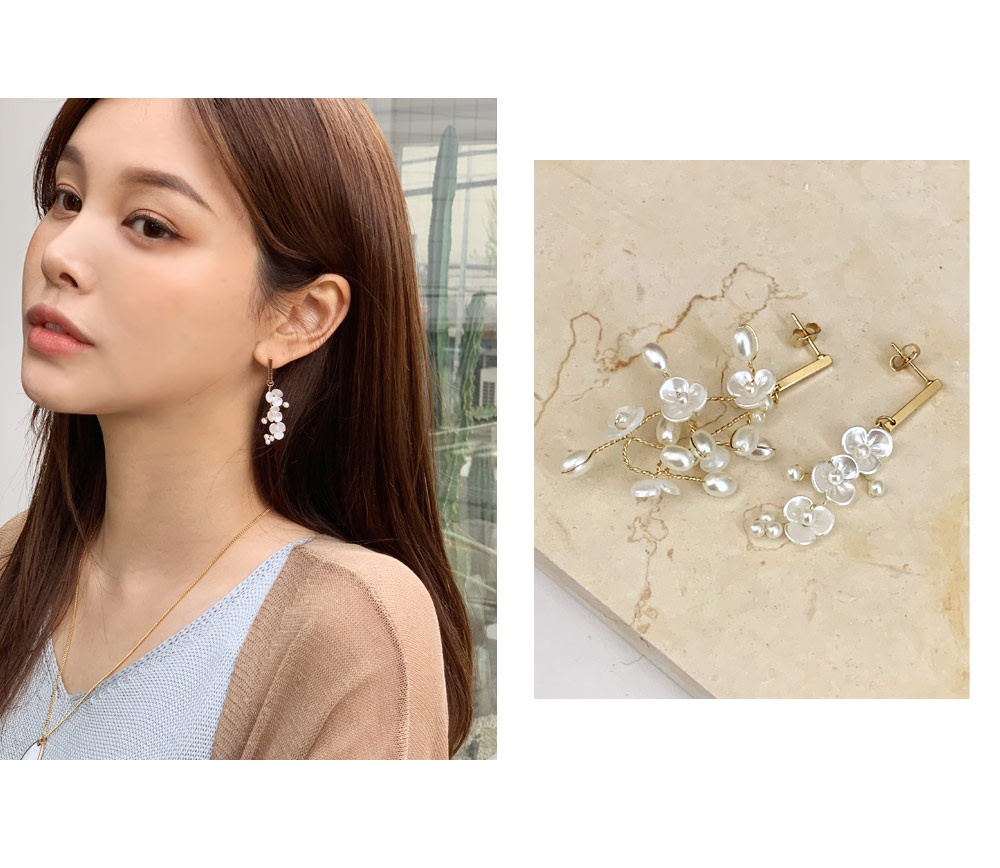 アンバランスパールフラワーピアス・全1色 | DHOLIC PLUS | 詳細画像2