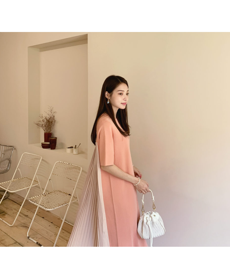 バックプリーツニットワンピース・全4色 | DHOLIC PLUS | 詳細画像8