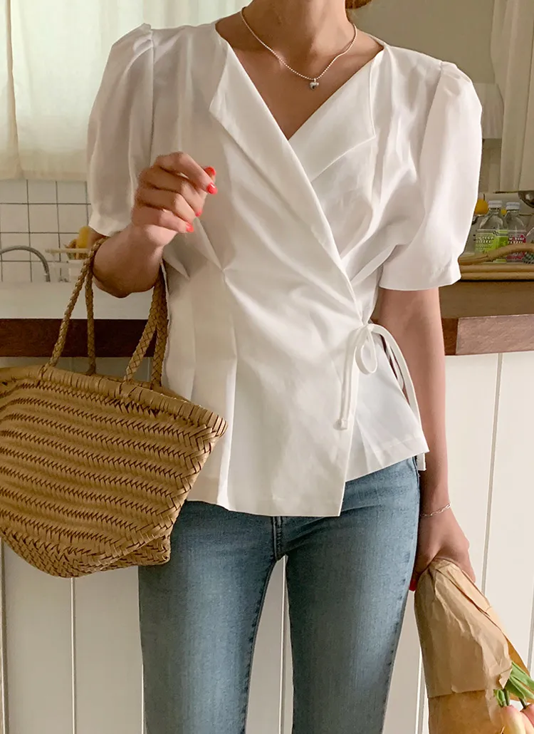 バックタックラップブラウス | ontheriver | 詳細画像1