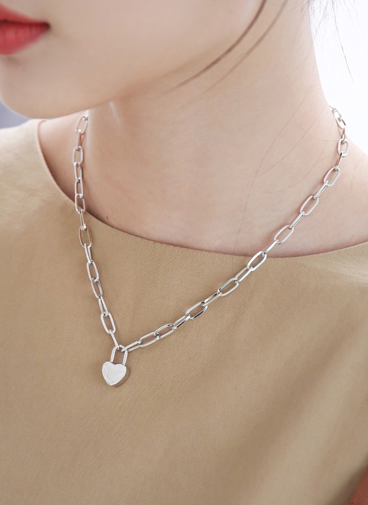 ファッション コスメ通販dholic