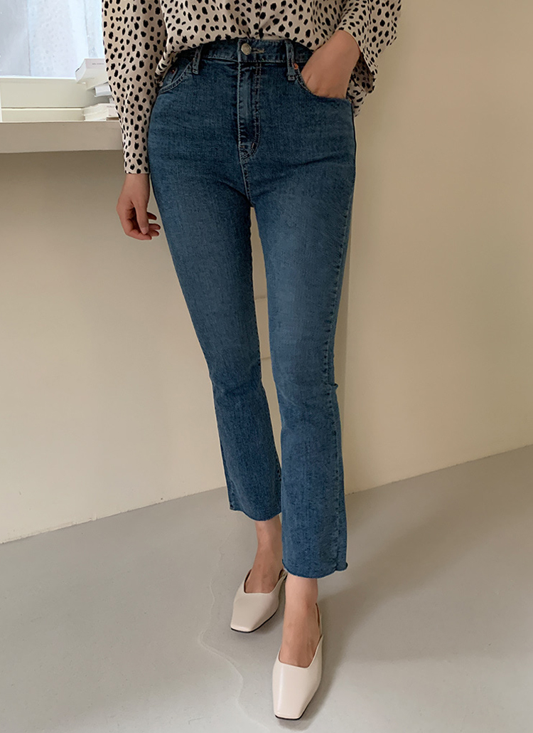 ブーツカットクロップドデニムパンツ レディースファッション通販 Dholicディーホリック ファストファッション 水着 ワンピース