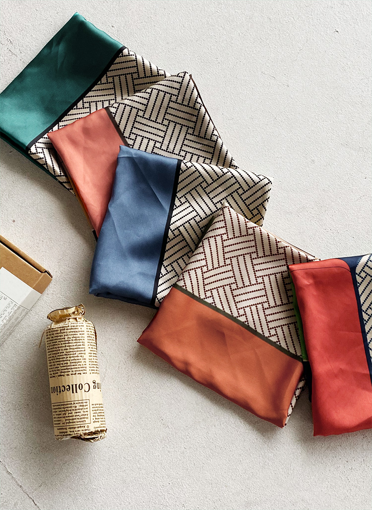 カラフルスクエアスカーフ 全5色アクセサリーストール マフラー スヌード レディースファッション通販 Dholicディーホリック ファストファッション 水着 ワンピース