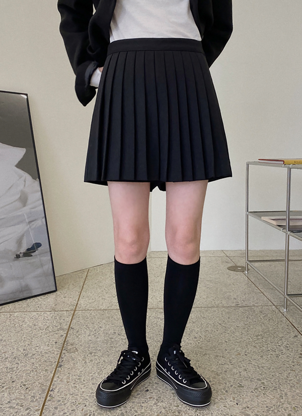 プリーツミニ丈キュロットパンツ | レディースファッション通販 - DHOLIC