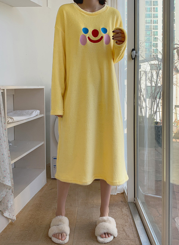 スマイルもこもこパジャマワンピース レディースファッション通販 Dholic
