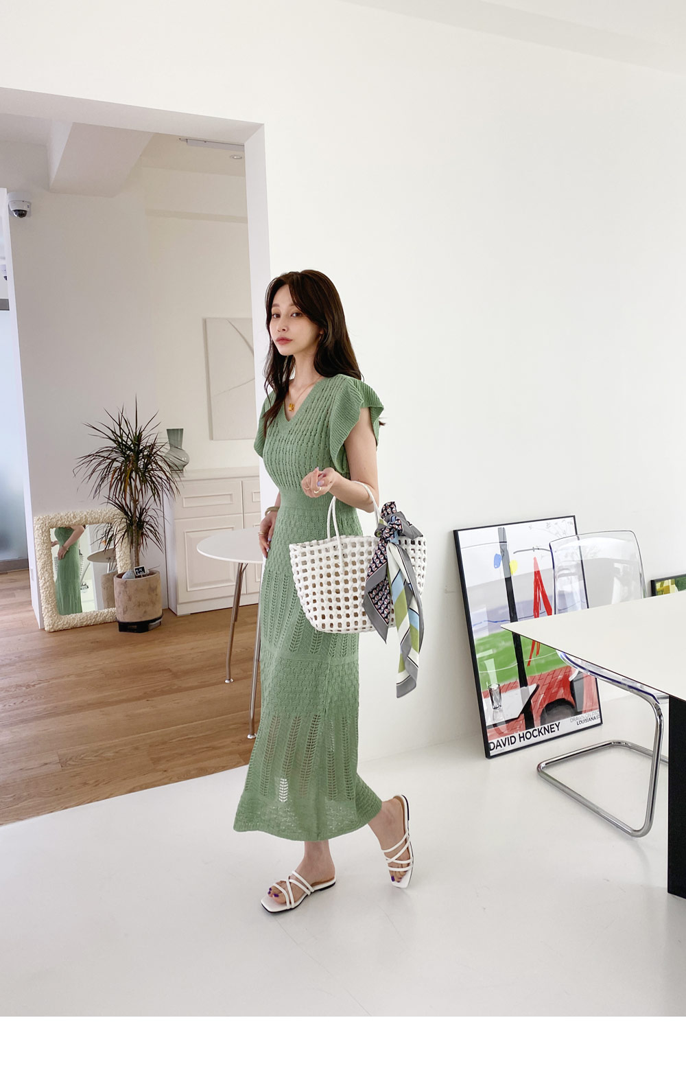 v twelve ワンピース 12Twelve Agenda ワンピース 割繊デシンVネックロングワンピース