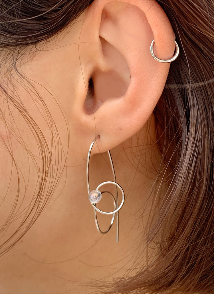スリムツイストピアス・全2色・d62437 | アクセサリー ピアス/イヤリング | レディースファッション通販 - DHOLIC ( ディーホリック ) スリムツイストピアス・全2色・d62437 | アクセサリー ピアス/イヤリング | レディースファッション通販 - DHOLIC ( ディーホリック )