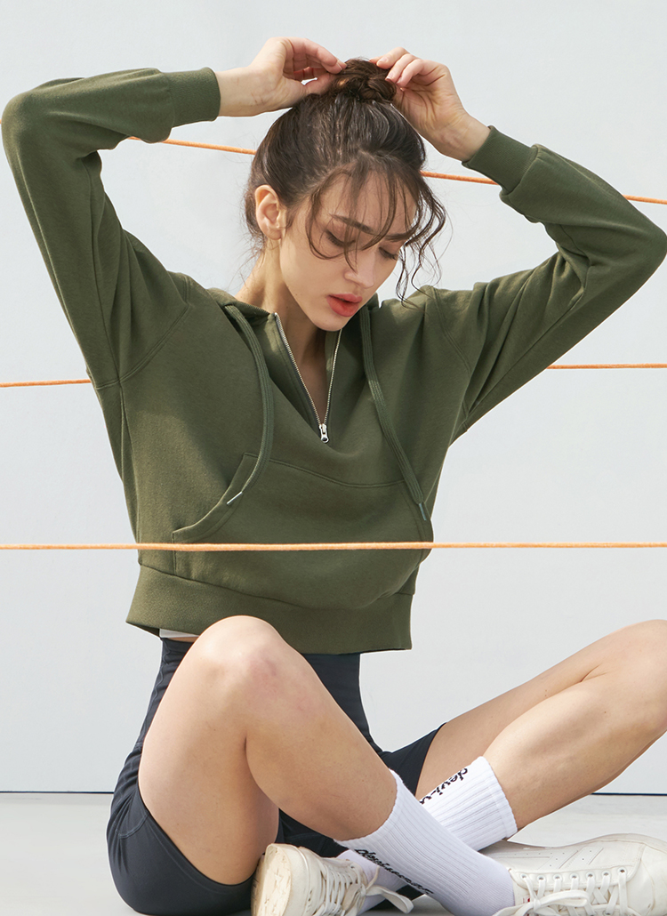 ハーフジップネックフーディ(カーキ) | レディースファッション通販