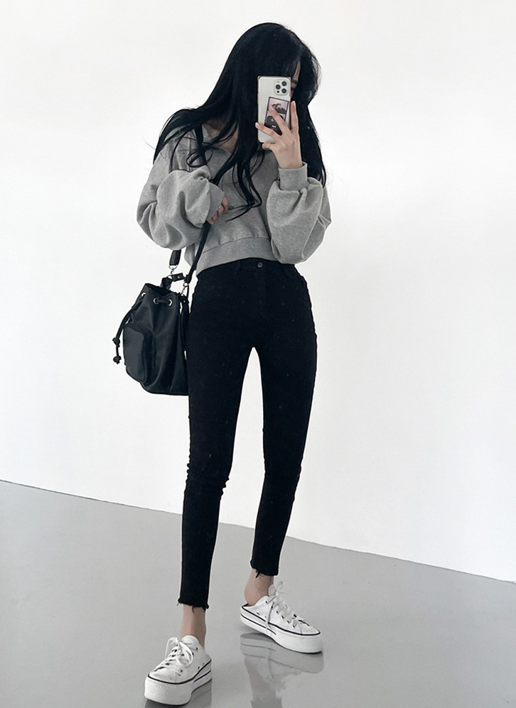 R*i様 【新品タグ付き】CFCL ミラノリブ　クロップドパーカー R*i様 【新品タグ付き】CFCL ミラノリブ クロップドパーカー - メルカリ