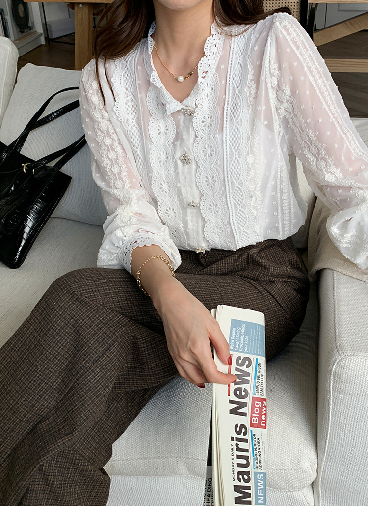 キュービックボタンレースブラウス・全2色 | レディースファッション
